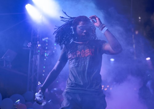 DJ